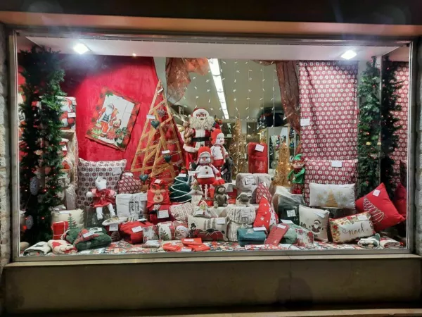 vitrine Noël 2024  Père Noël 